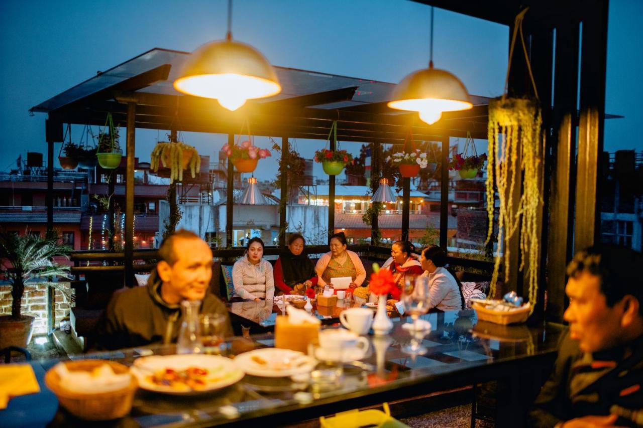 Hotel Lotus Gems Katmandu Zewnętrze zdjęcie